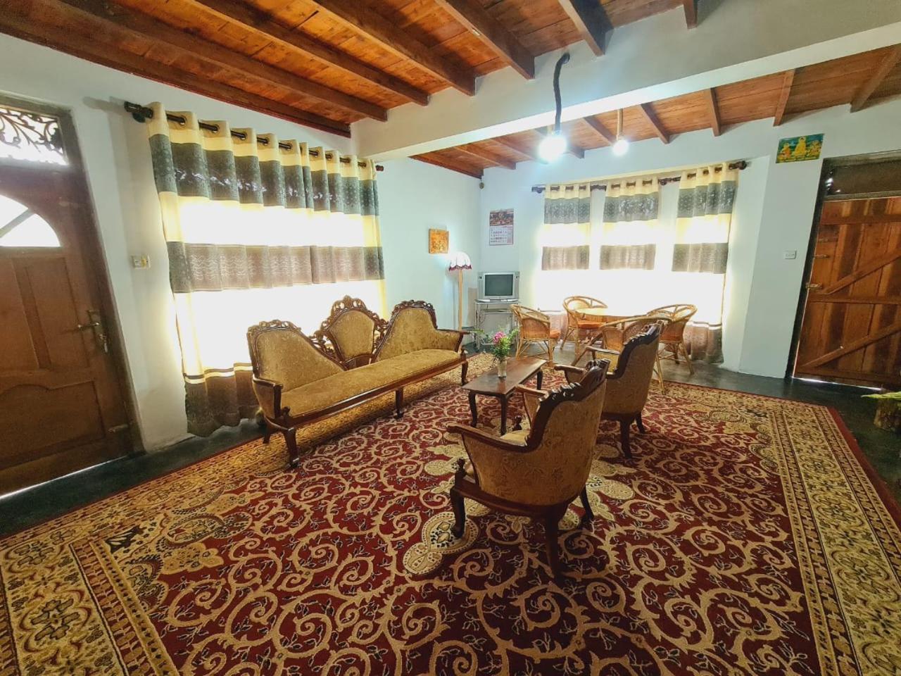 Sasru Holiday Home Nuwara Eliya Dış mekan fotoğraf